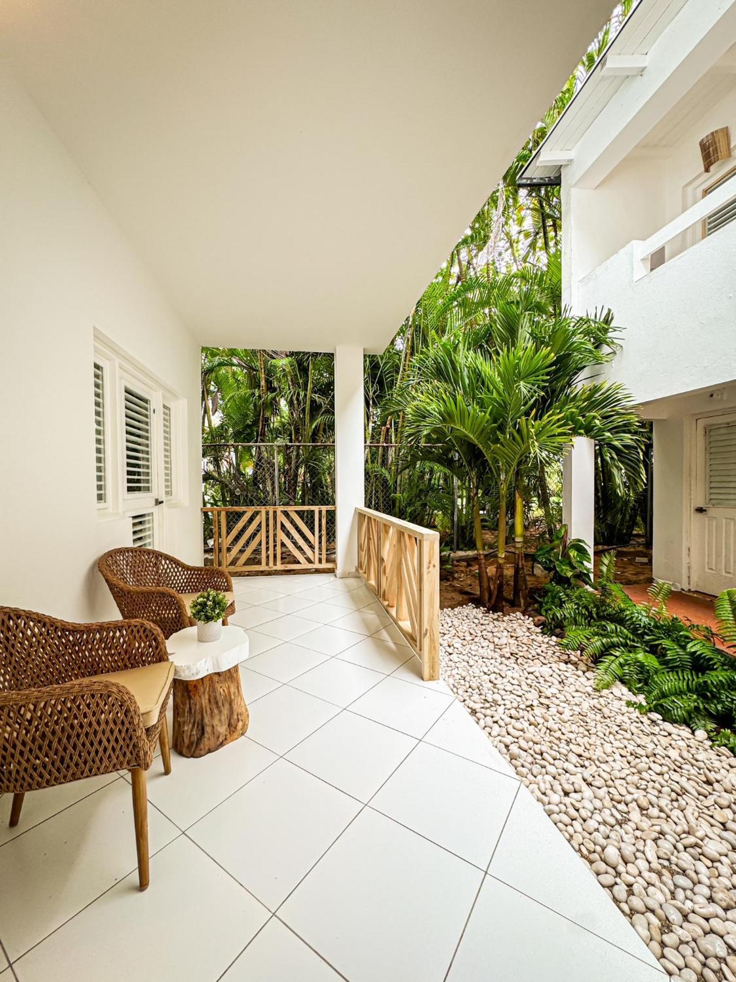 El Mosquito Boutique Hotel Playa Bonita Лас Теренас Екстериор снимка